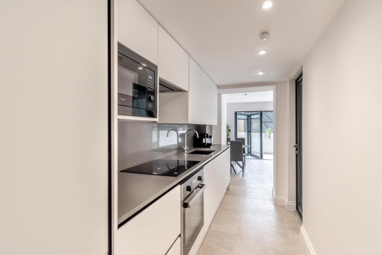Modern Garden Flat With Private Parking Londres Exterior foto